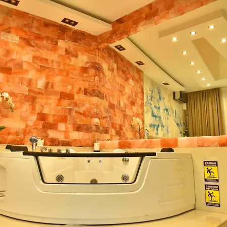 Design Premium Lux 4 Star 