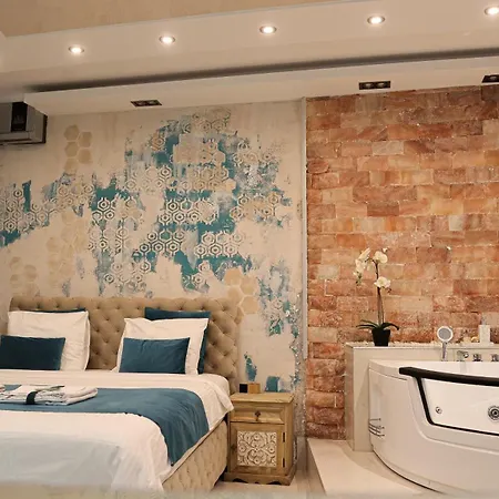 Apartment Design Premium Lux 4 Star 