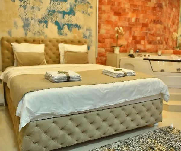 Design Premium Lux 4 Star 