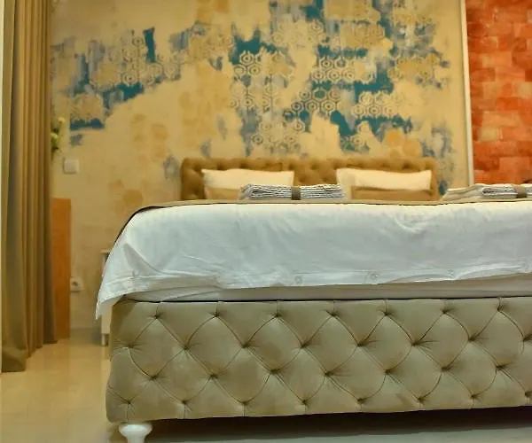 Design Premium Lux 4 Star 