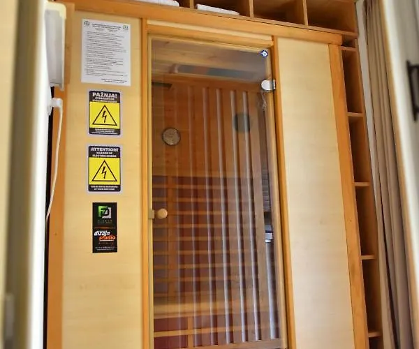 Design Premium Lux 4 Star 