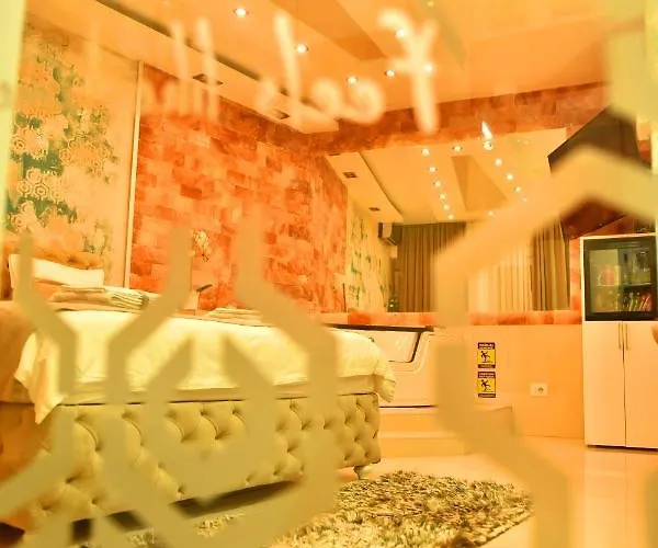 Design Premium Lux 4 Star 